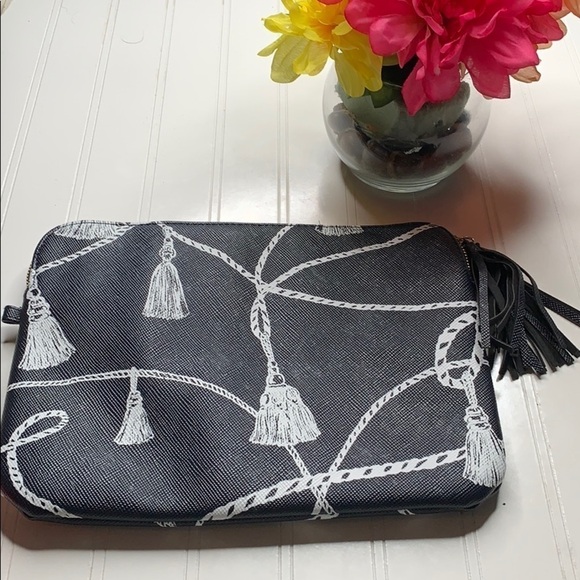 Chico’s Navy Blue White I-pad case. SM1715 - Picture 1 of 7